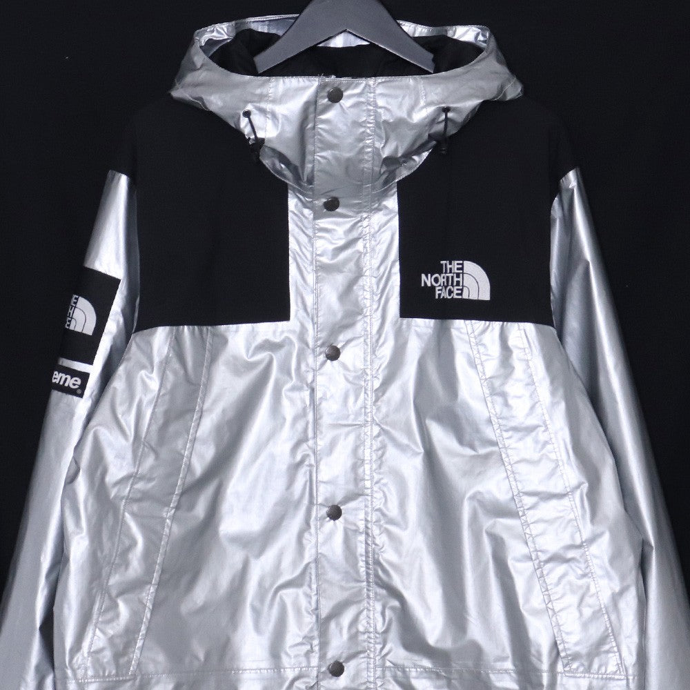 SUPREME 18SS TNF Metallic Mountain Jacket Silver Size L