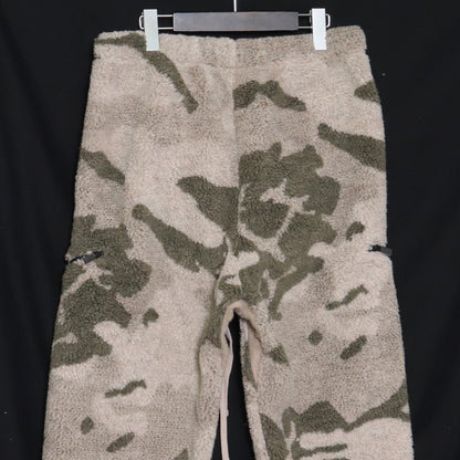 ESSENTIALS Relaxed Polar Fleece Camo Pants Gray Size S