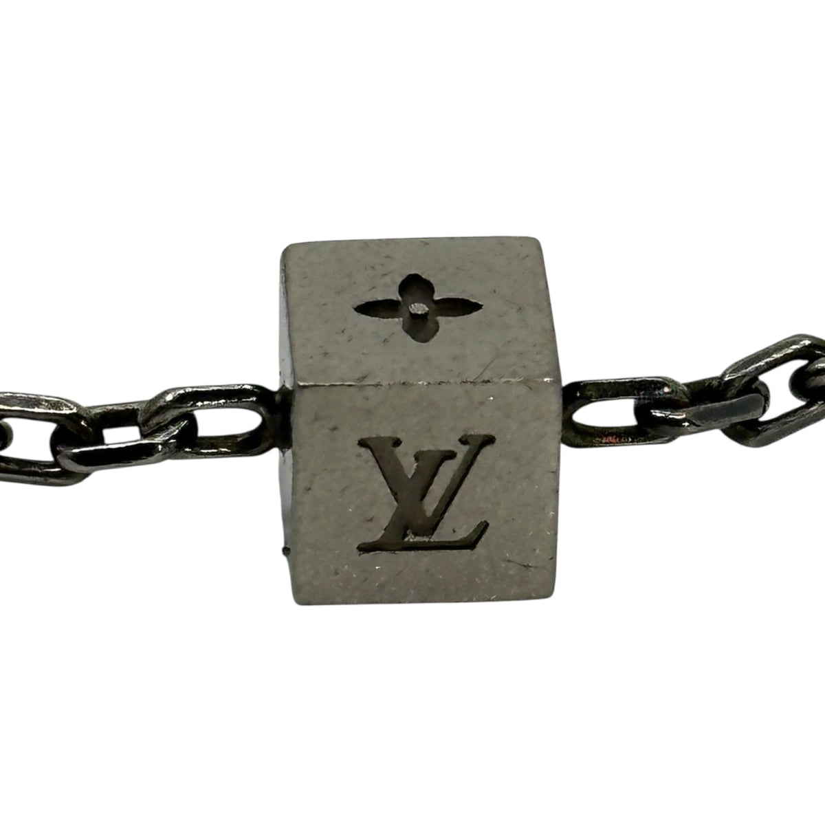 LOUIS VUITTON LV Collier Gamble Cube Necklace
