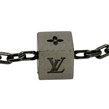 LOUIS VUITTON LV Collier Gamble Cube Necklace