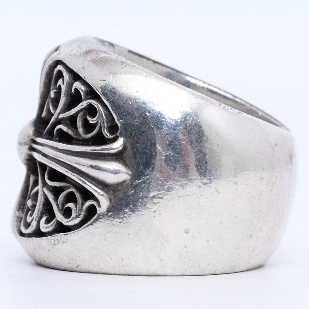 CHROME HEARTS Classic Oval Cross Ring Silver Size ONE SIZE