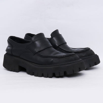 BALENCIAGA TRACTOR LOAFER Damaged Leather Loafers Black