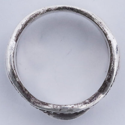 LARRY SMITH LEAF CUT RING Repousse Ring Size ONE SIZE