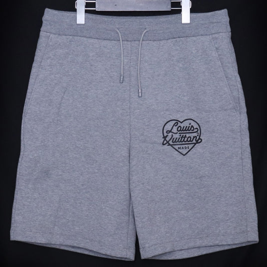LOUIS VUITTON x NIGO 22SS Printed Heart Shorts Gray Size XL