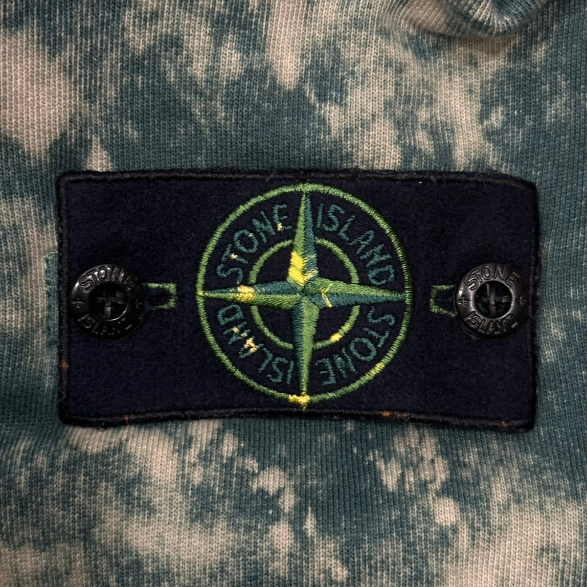 STONE ISLAND 22SS Off-Dye Crewneck Sweatshirt Size M