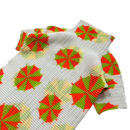 ISSEY MIYAKE Umbrella-Print Pleated High-Neck T-Shirt Size 2