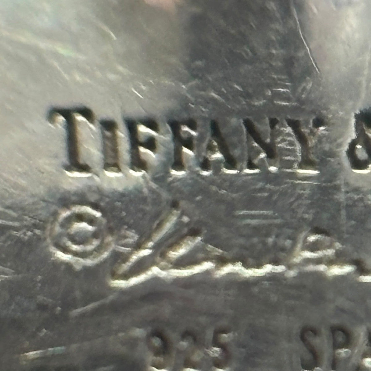 TIFFANY & CO. Elsa Peretti Curved Heart Bracelet Silver