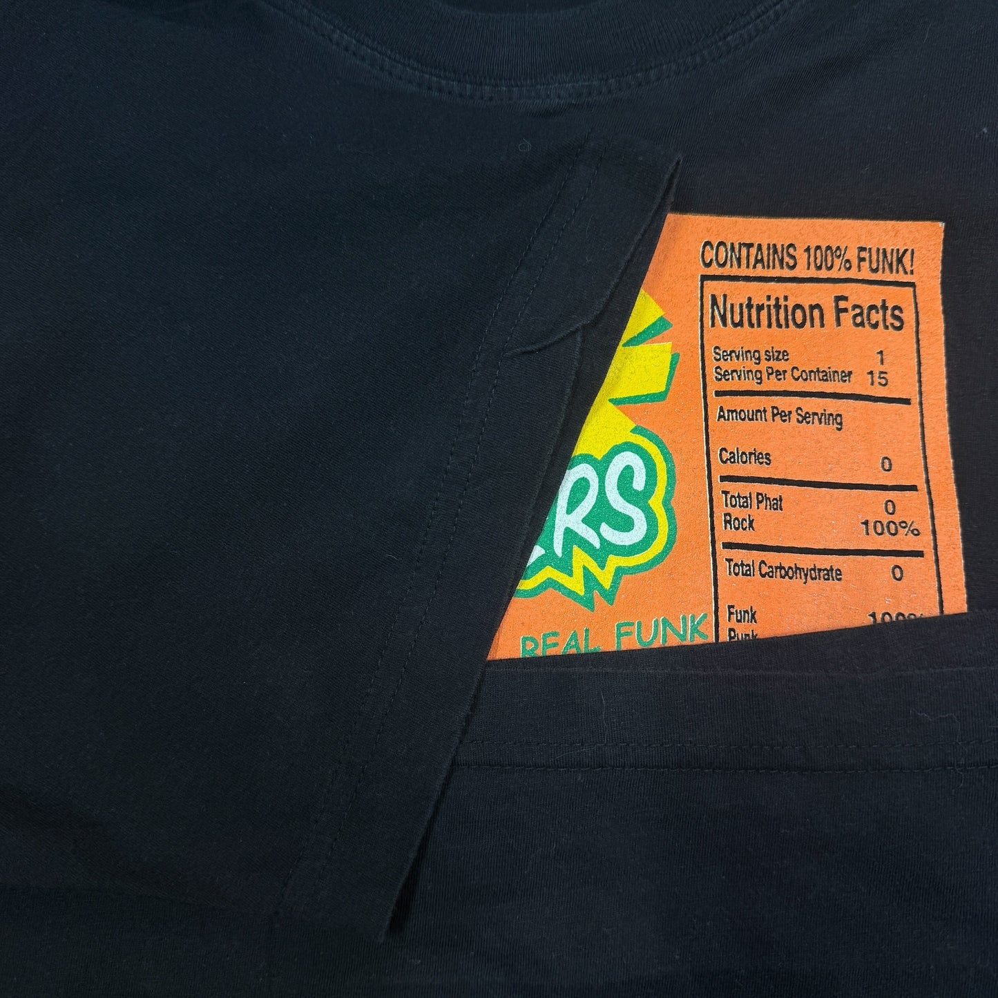 RED HOT CHILI PEPPERS 00s Nutrition Facts Euro Size L