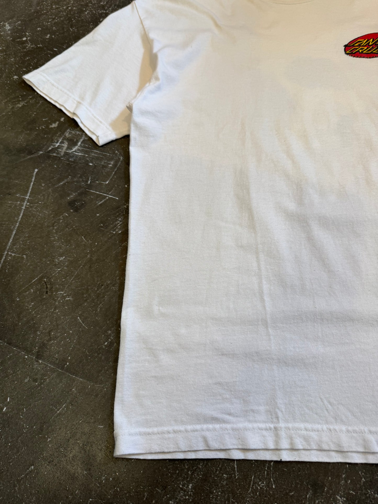 Vintage SANTA CRUZ White Cotton Tee Size L