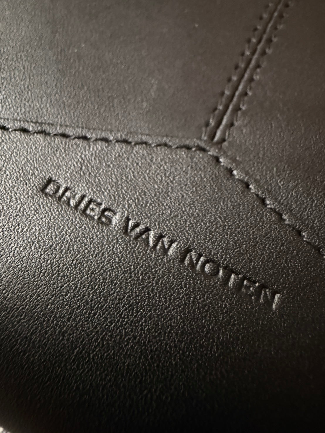 Dries Van Noten AW18 Leather Y-Stitch ONE SIZE Wallet Size ONE SIZE