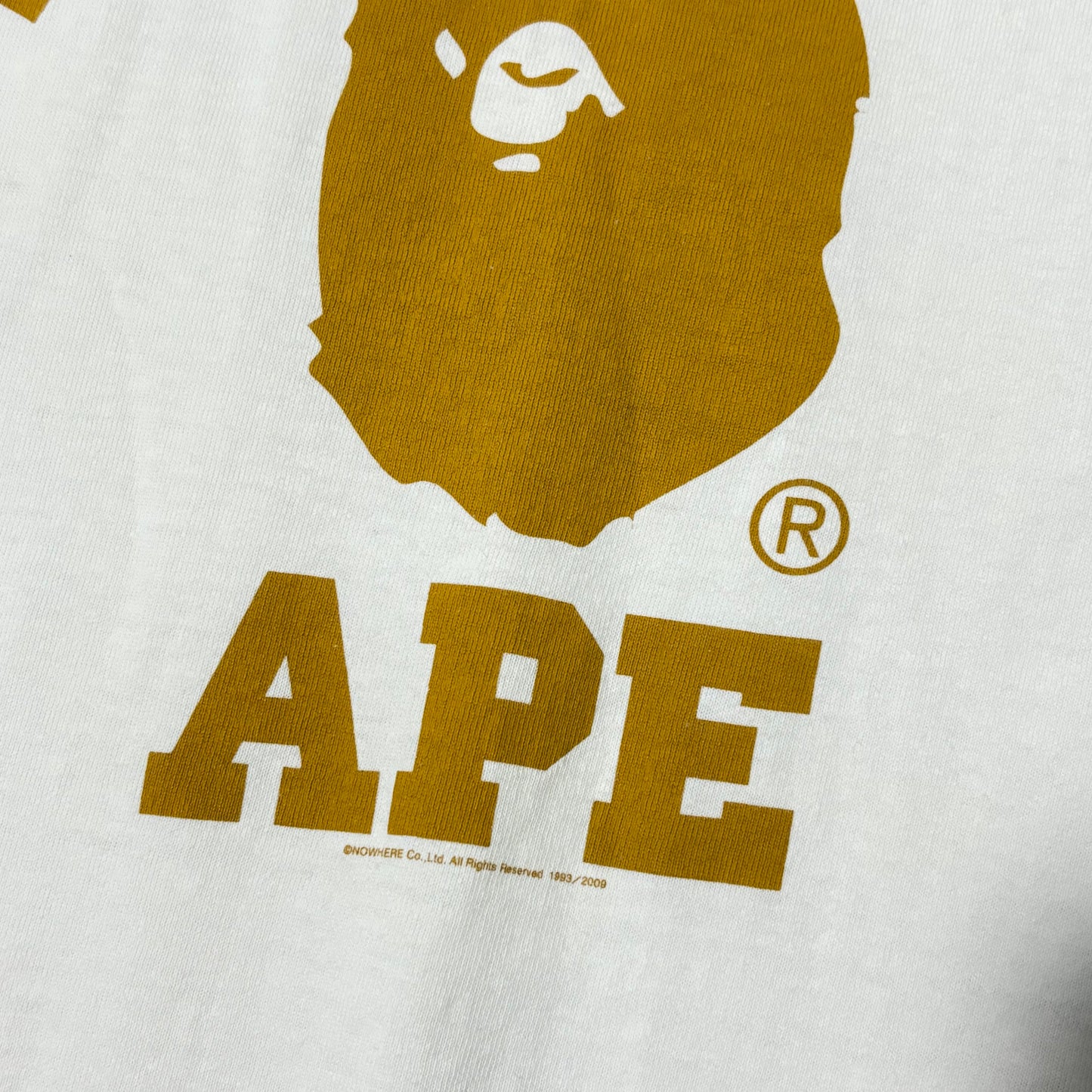 Japanese Brand A BATHING APE 00s White T-Shirt Size M