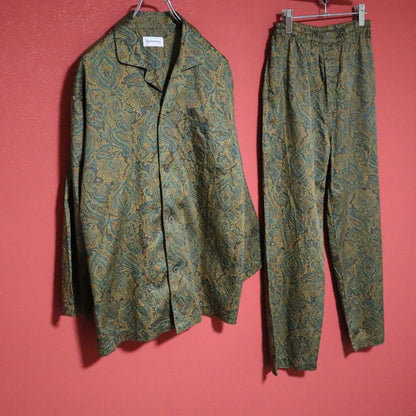 Burberrys 90s Green Paisley Open Collar Shirt Size M