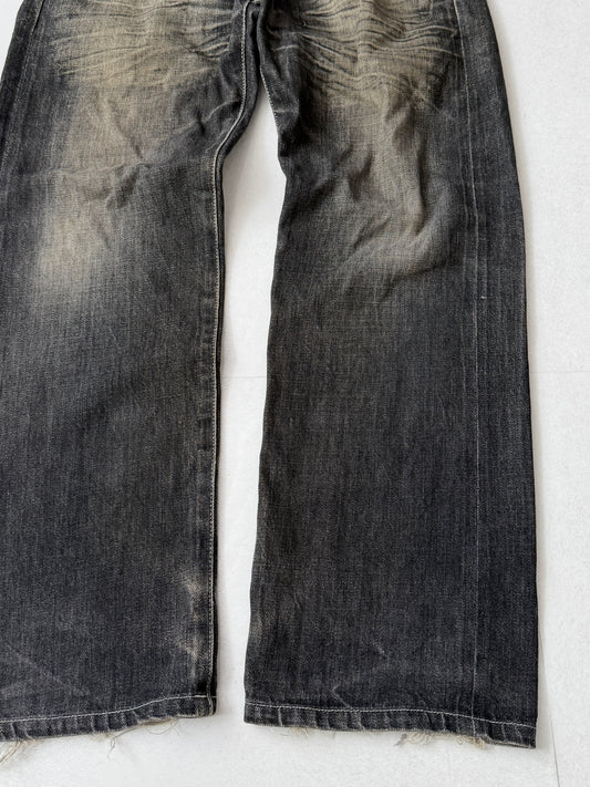 Neighborhood Damaged Black Jeans Size M