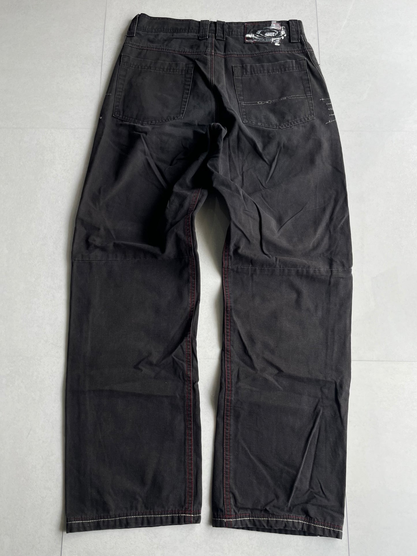 Oakley Black Cargo Pants Size 40