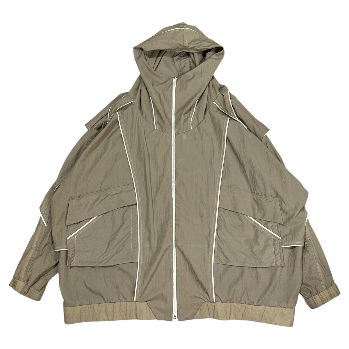 BALMUNG Layered High Neck Big Hoodie Icon Ivory Size FREE