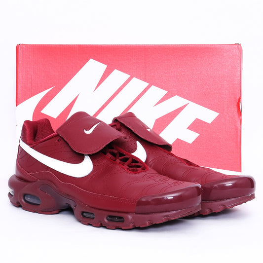NIKE AIR MAX PLUS TEAM RED Sneakers Red Size 32cm