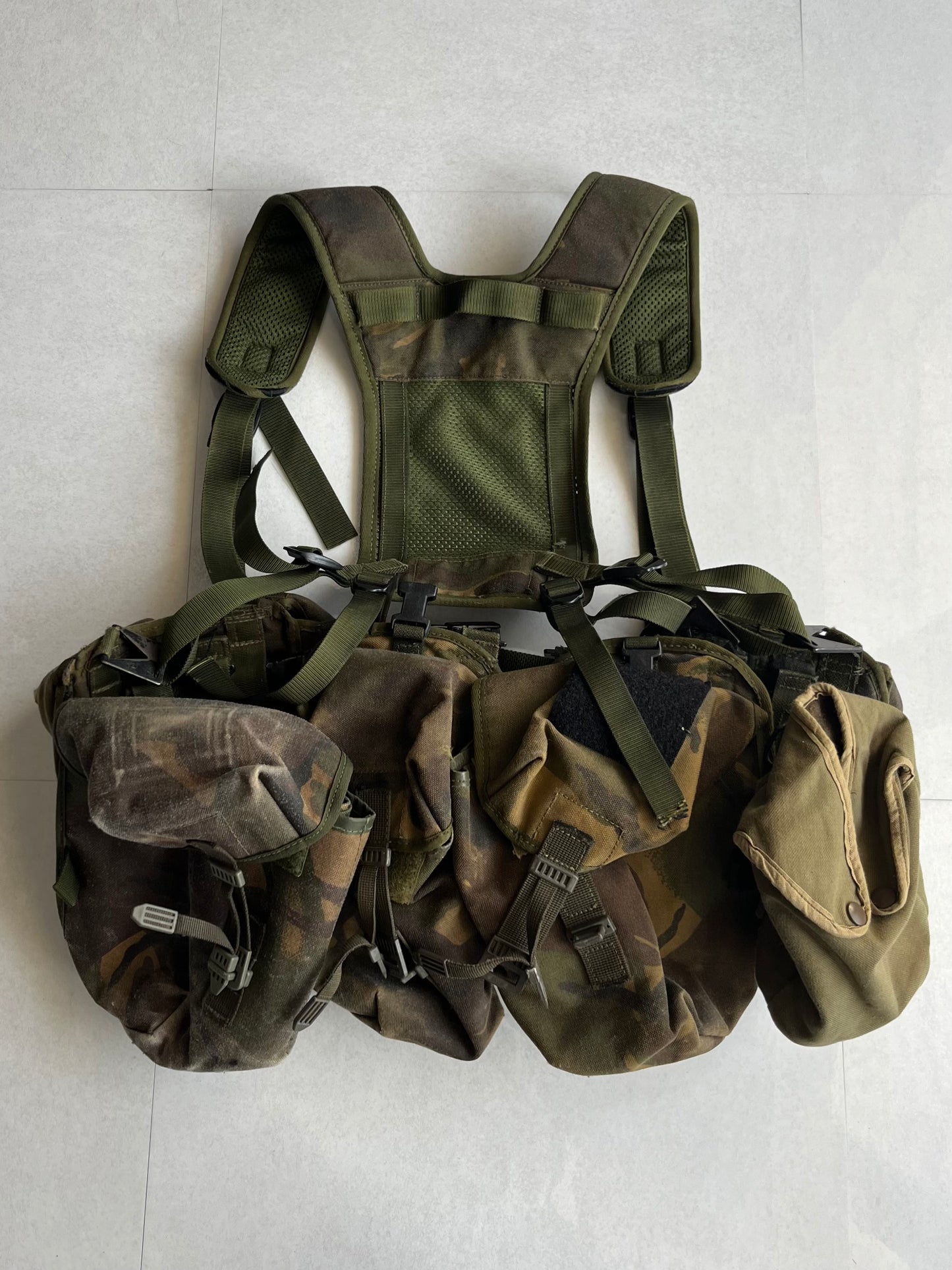 VINTAGE Gimmick Design Military Vest