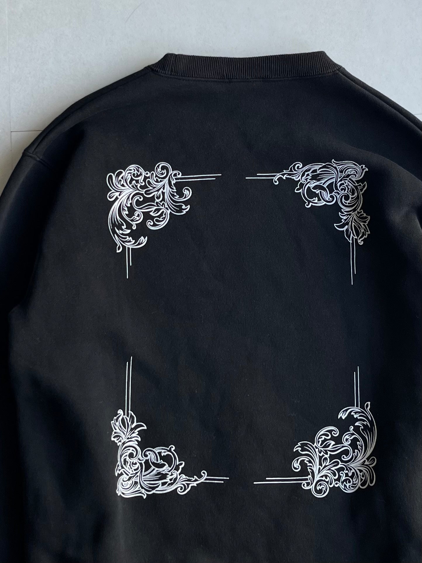 Swagger Black Cotton Sweatshirt Size M