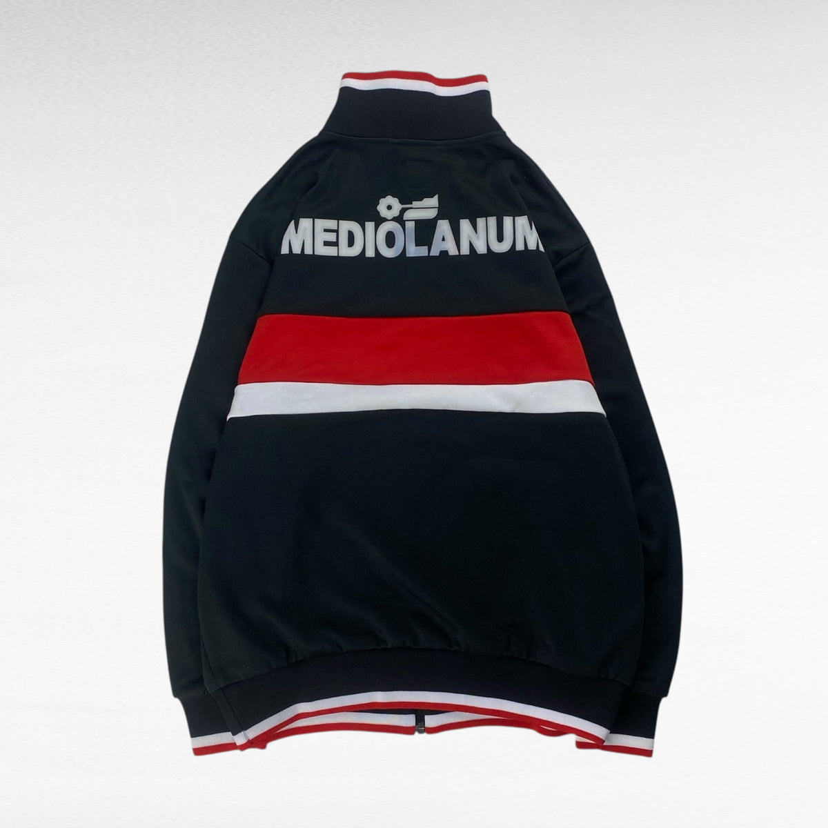 adidas originals 00s Jacket Size M