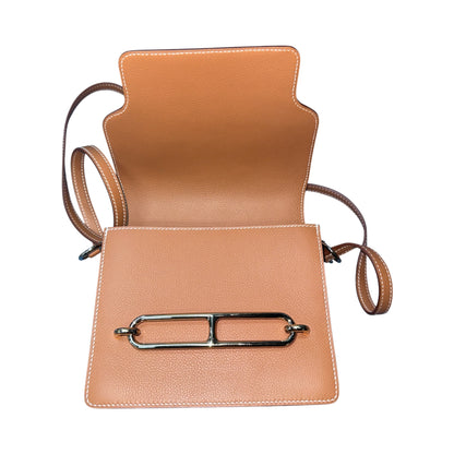 HERMÈS "Roulis Mini" Gold Evercolor Bag Gold