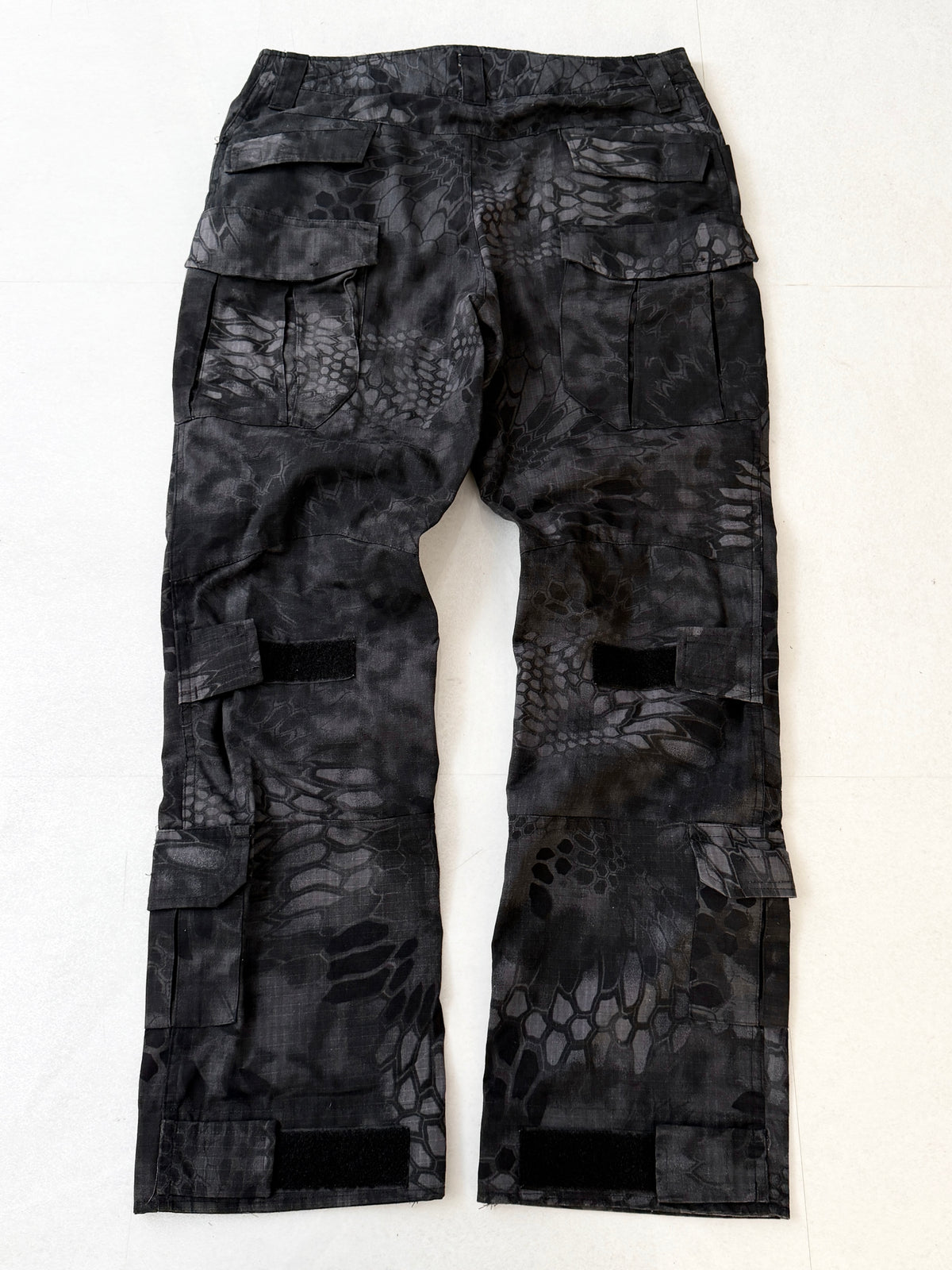 Vintage All-Over Pattern Military Pants Size 34/32
