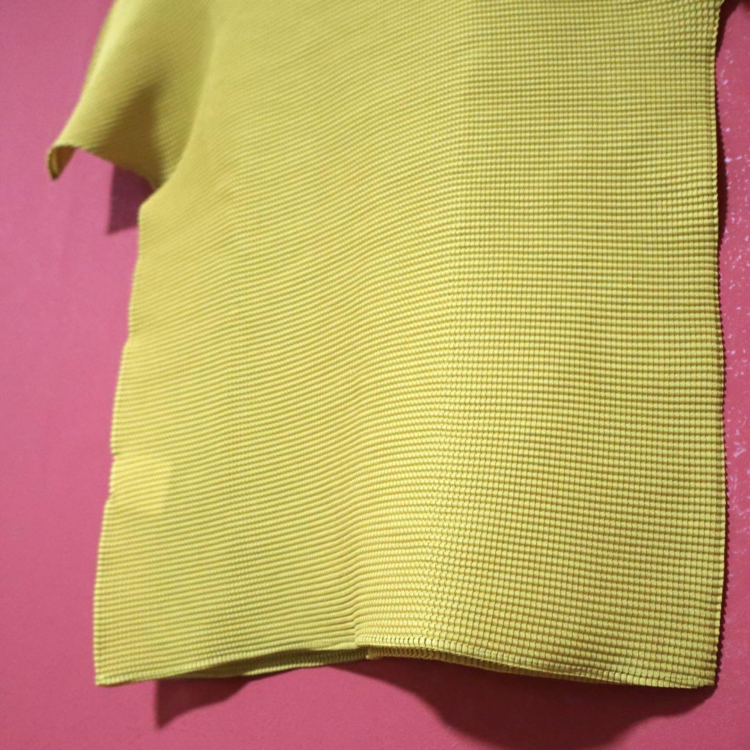 me ISSEY MIYAKE Yellow Pleated Size FREE
