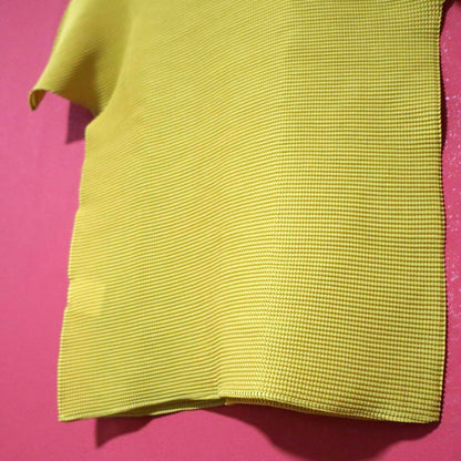 me ISSEY MIYAKE Yellow Pleated Size FREE