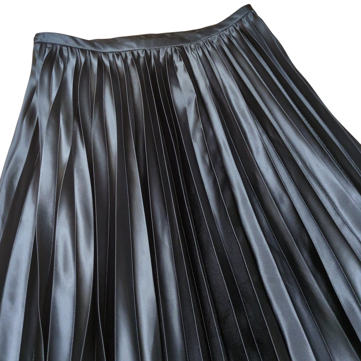 robe de chambre COMME des Pleats Skirt