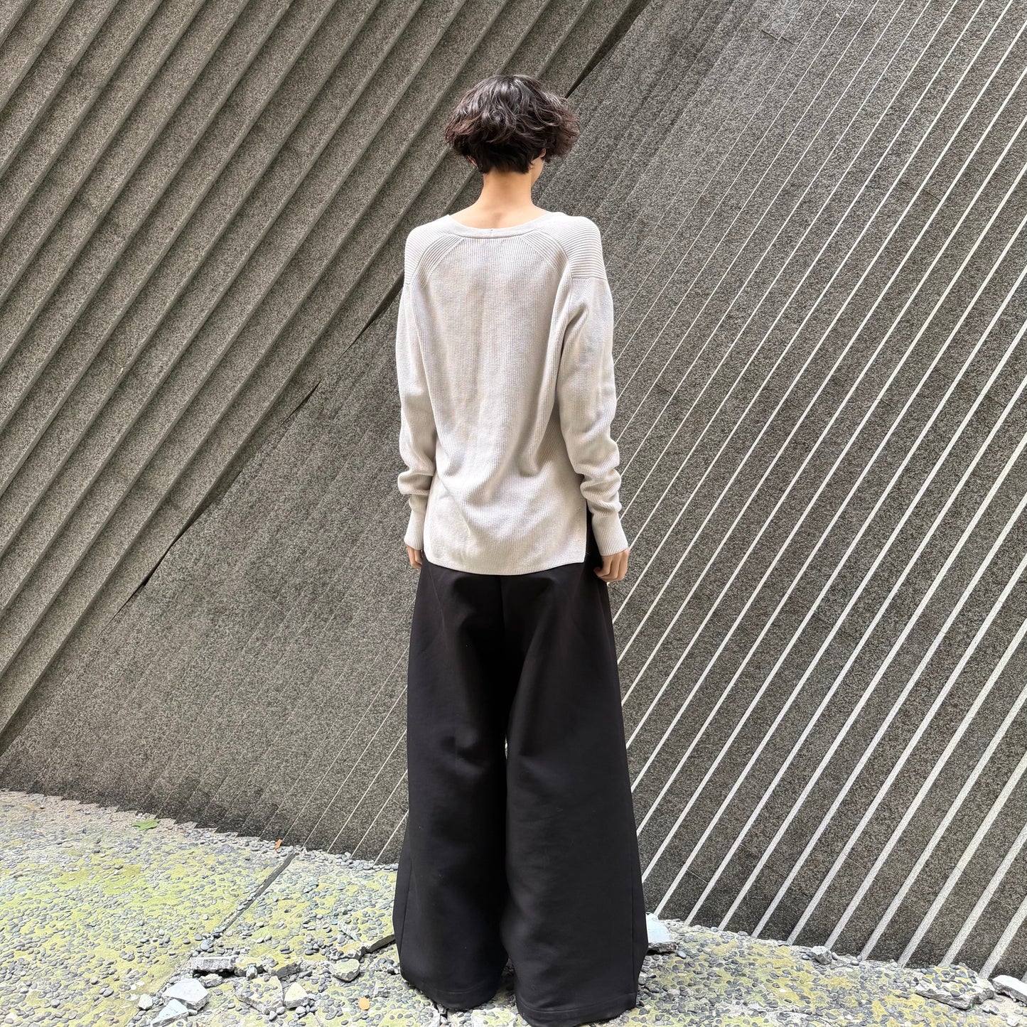 AURALEE 19SS White Cotton V-Neck Rib Knit Sweater