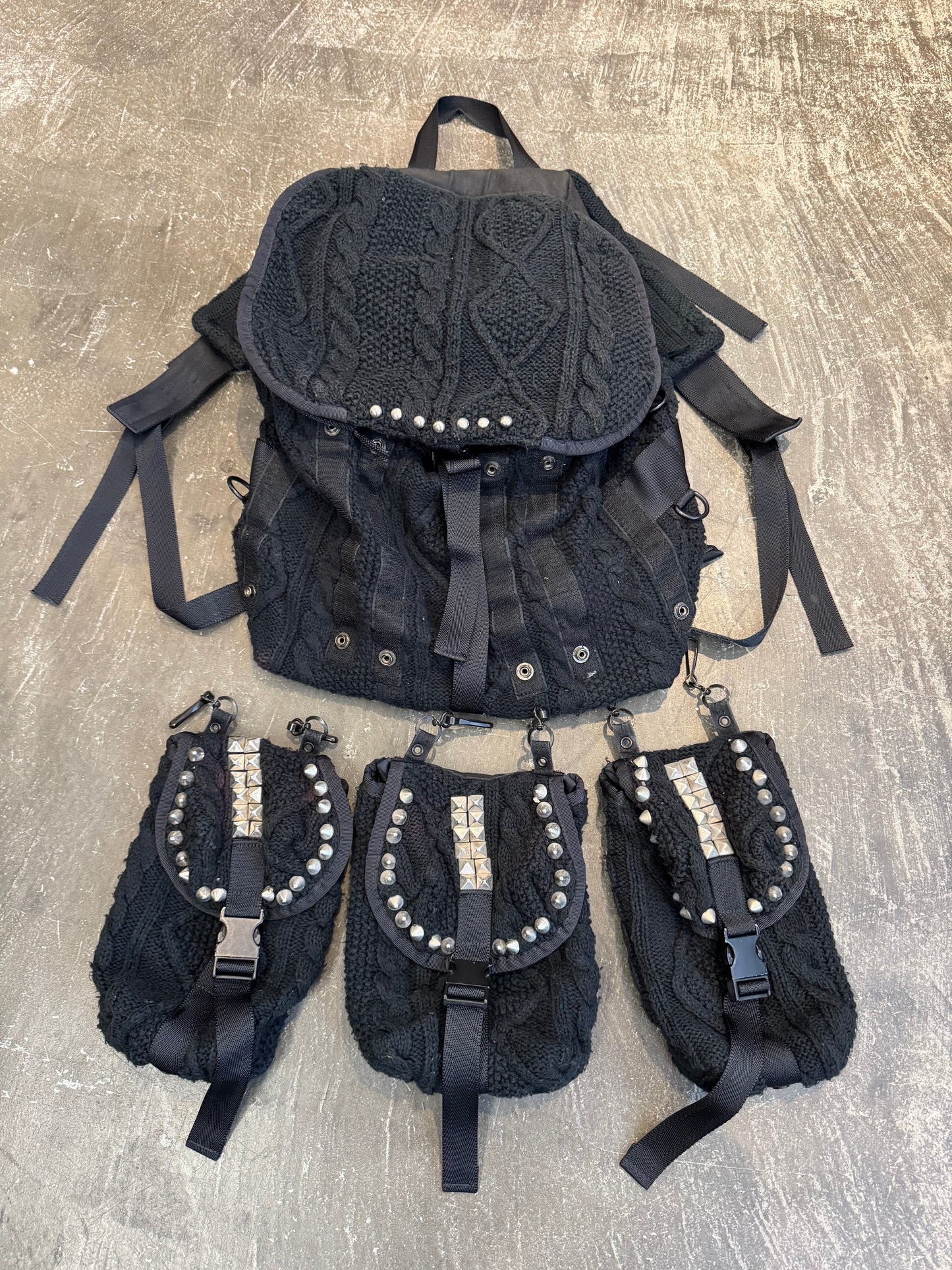 undercover Black Cotton Wool Size FREE