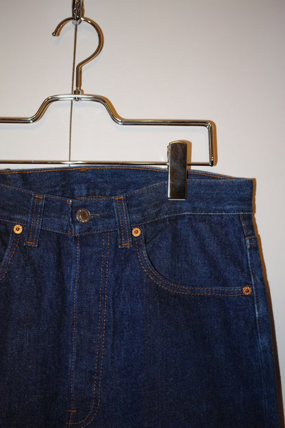 Levi's 90s 501 Made in USA 100% Cotton Jeans Size 32