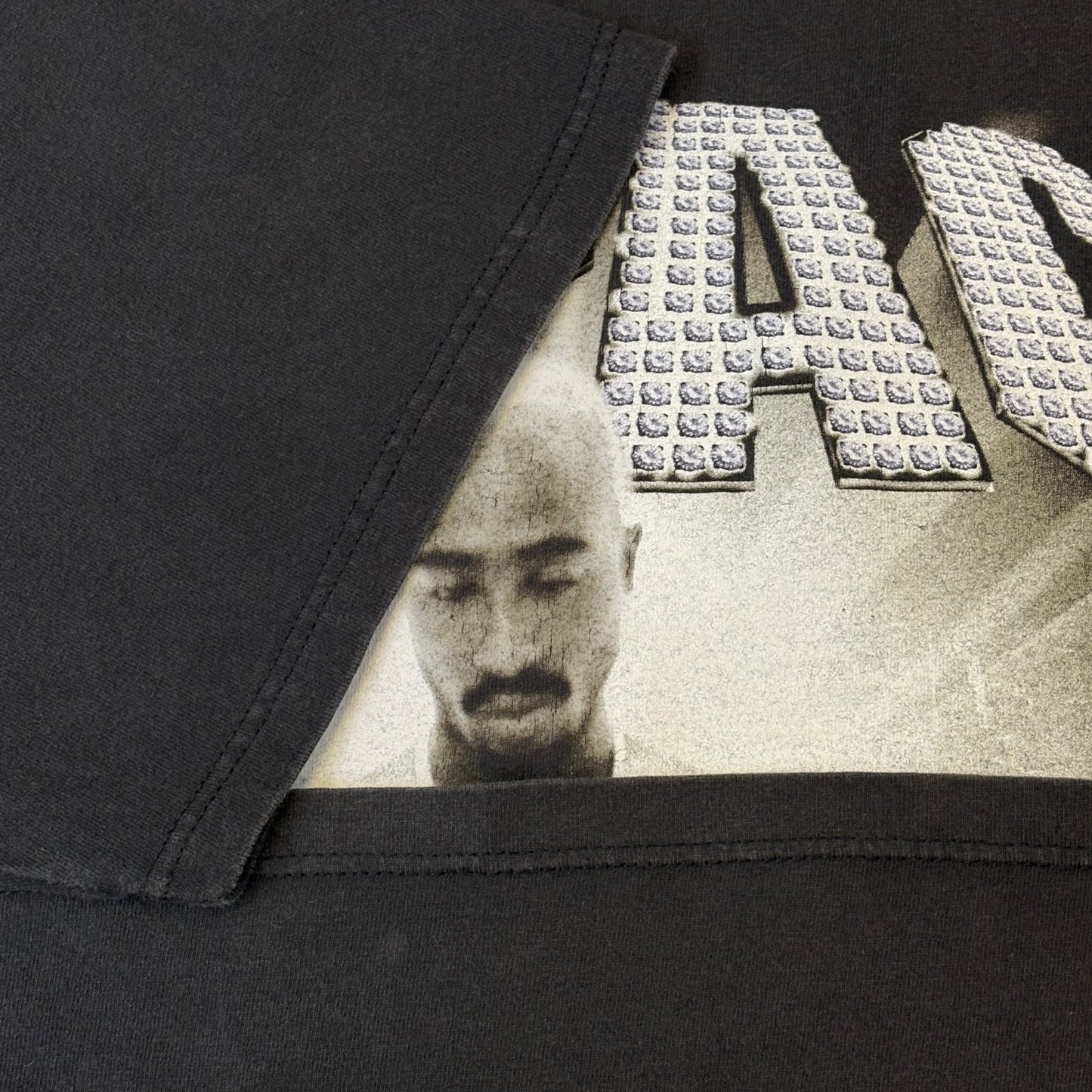 2PAC T-Shirt Size XL