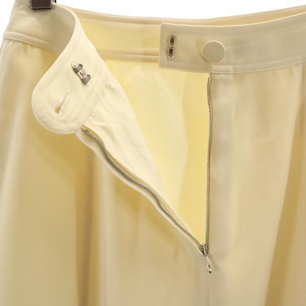 CHANEL Mini Trapeze Skirt Ivory Size 36