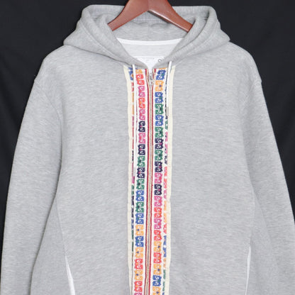 Sacai 19AW Tyrolean Embroidery Hoodie Gray Size 2