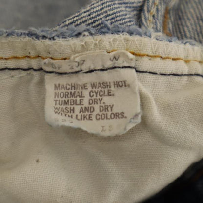 Levi's 80s Tapered Denim Jeans Size W29