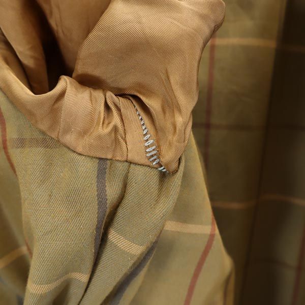 Burberrys 70s 80s Vintage Balmacaan Coat Beige
