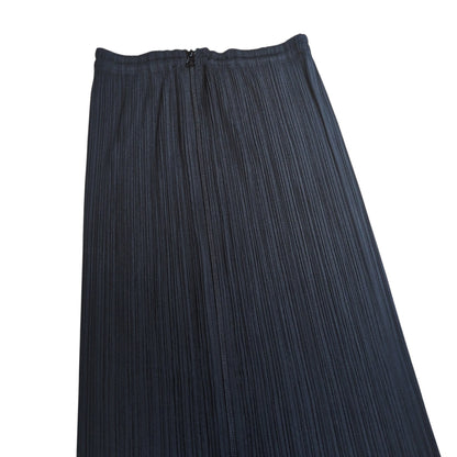 PLEATS PLEASE ISSEY MIYAKE Front Zip Skirt Black Size 3