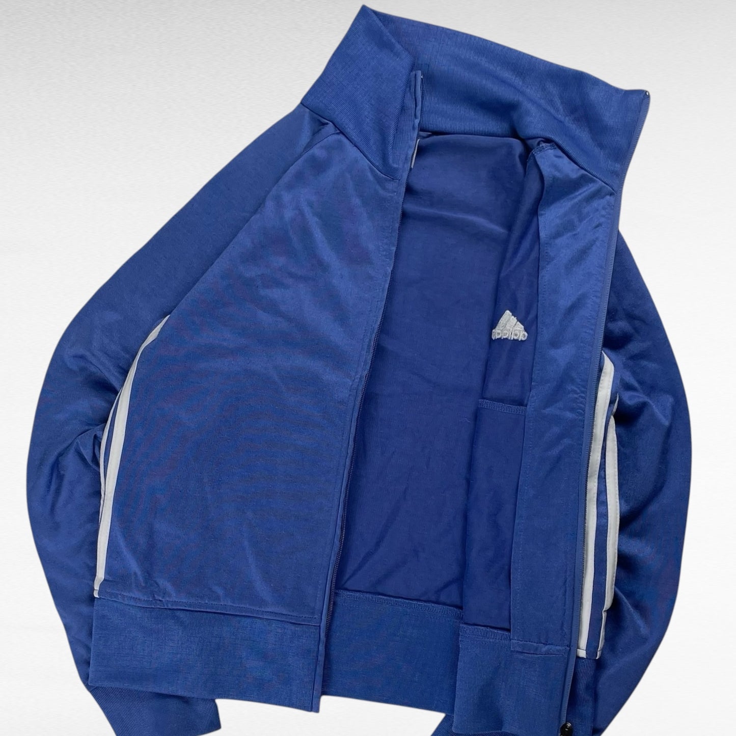 Adidas 00s Jacket Size M