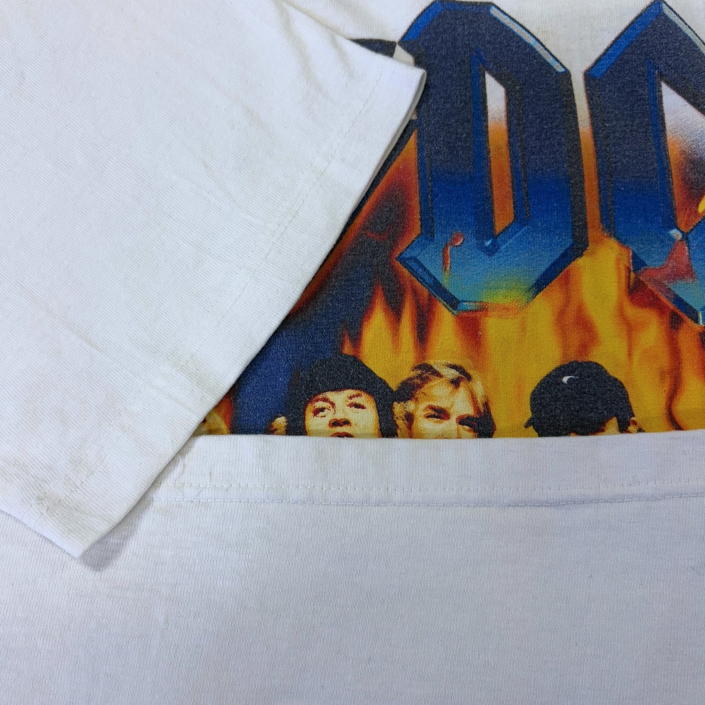 AC/DC STIFF UPPER LIP TOUR 2001 T-Shirt Size XL