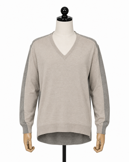 Maison Margiela Beige V-Neck Knit Sweater White Tag