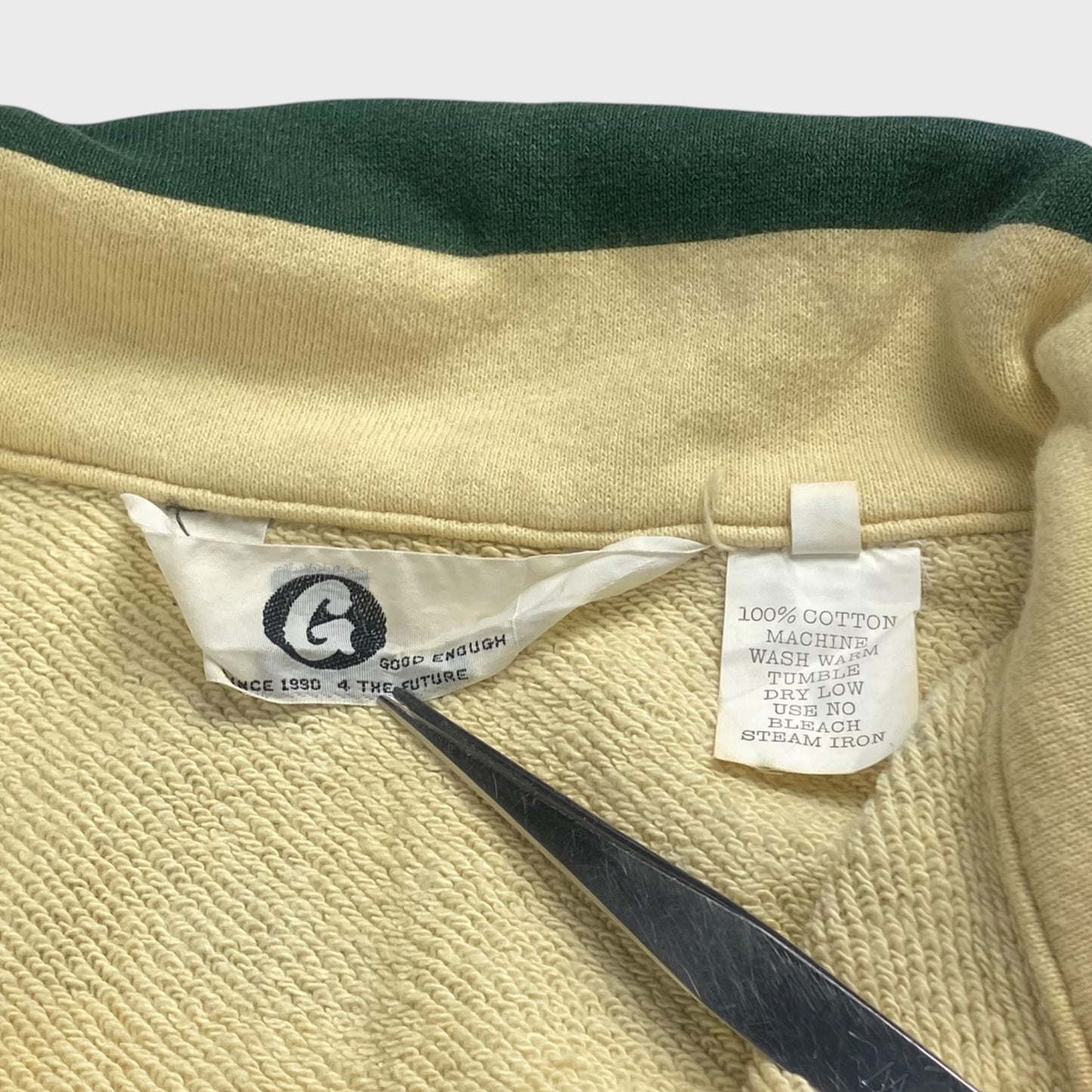 GOOD ENOUGH 90s Collared Striped Half-Zip Sweatshirt Size M