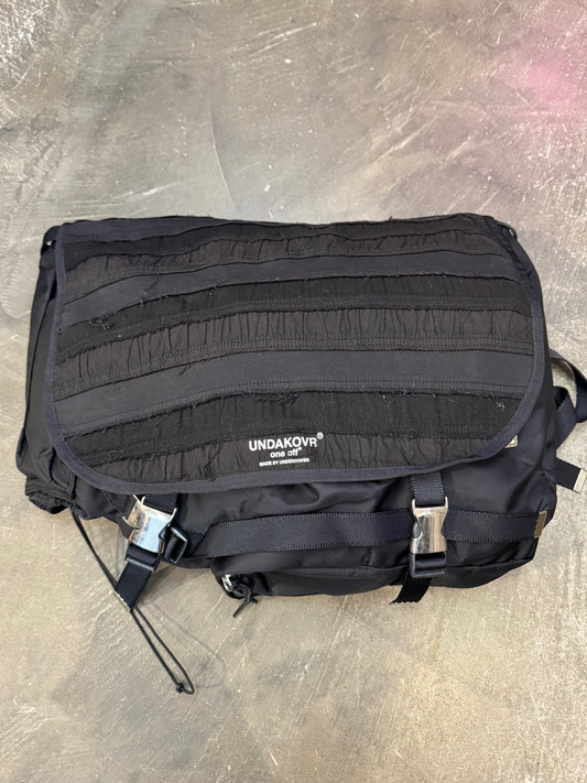 undercover "One Off" Black Size FREE