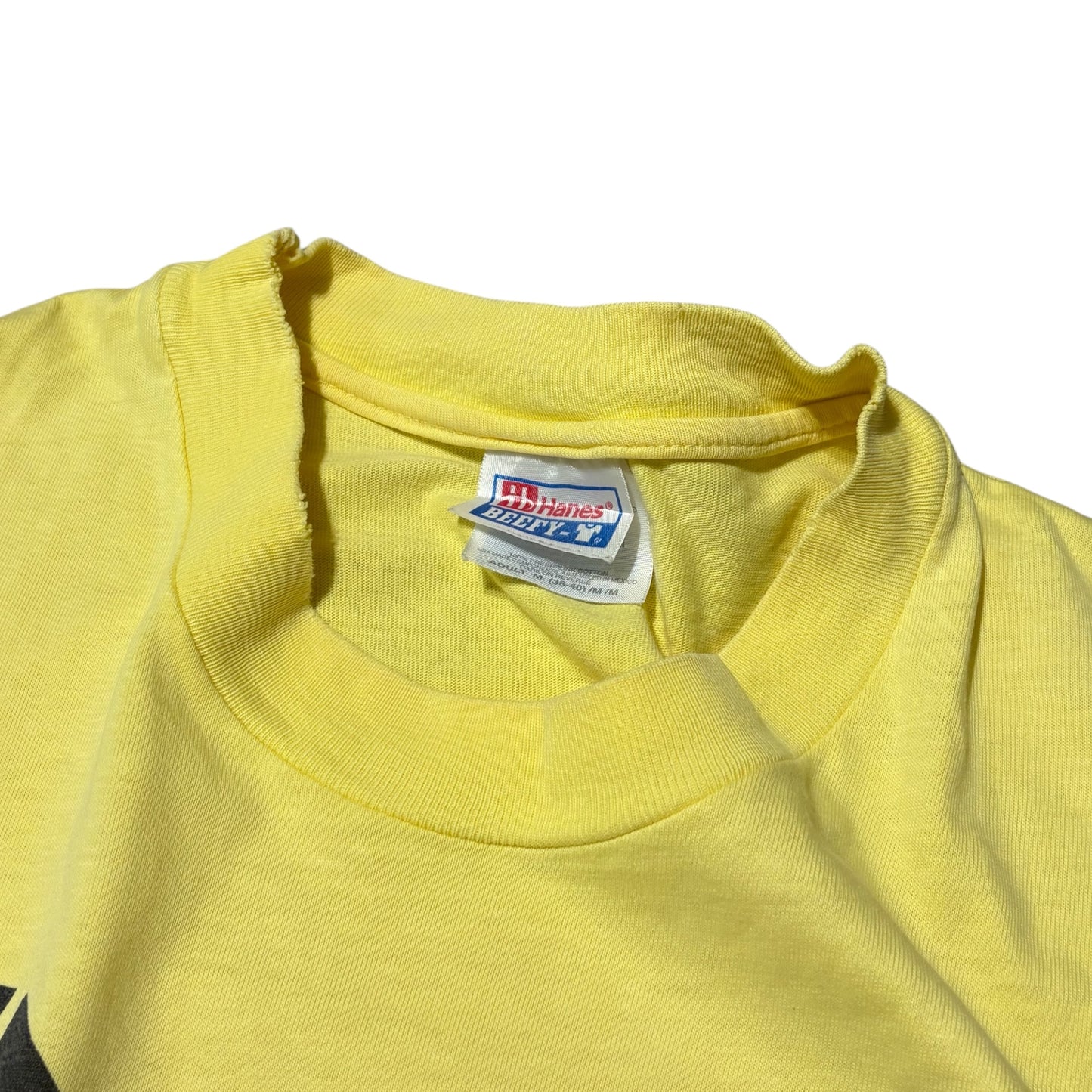 Vintage 90's Bounty Hunter 1999 Yellow T-Shirt Size M
