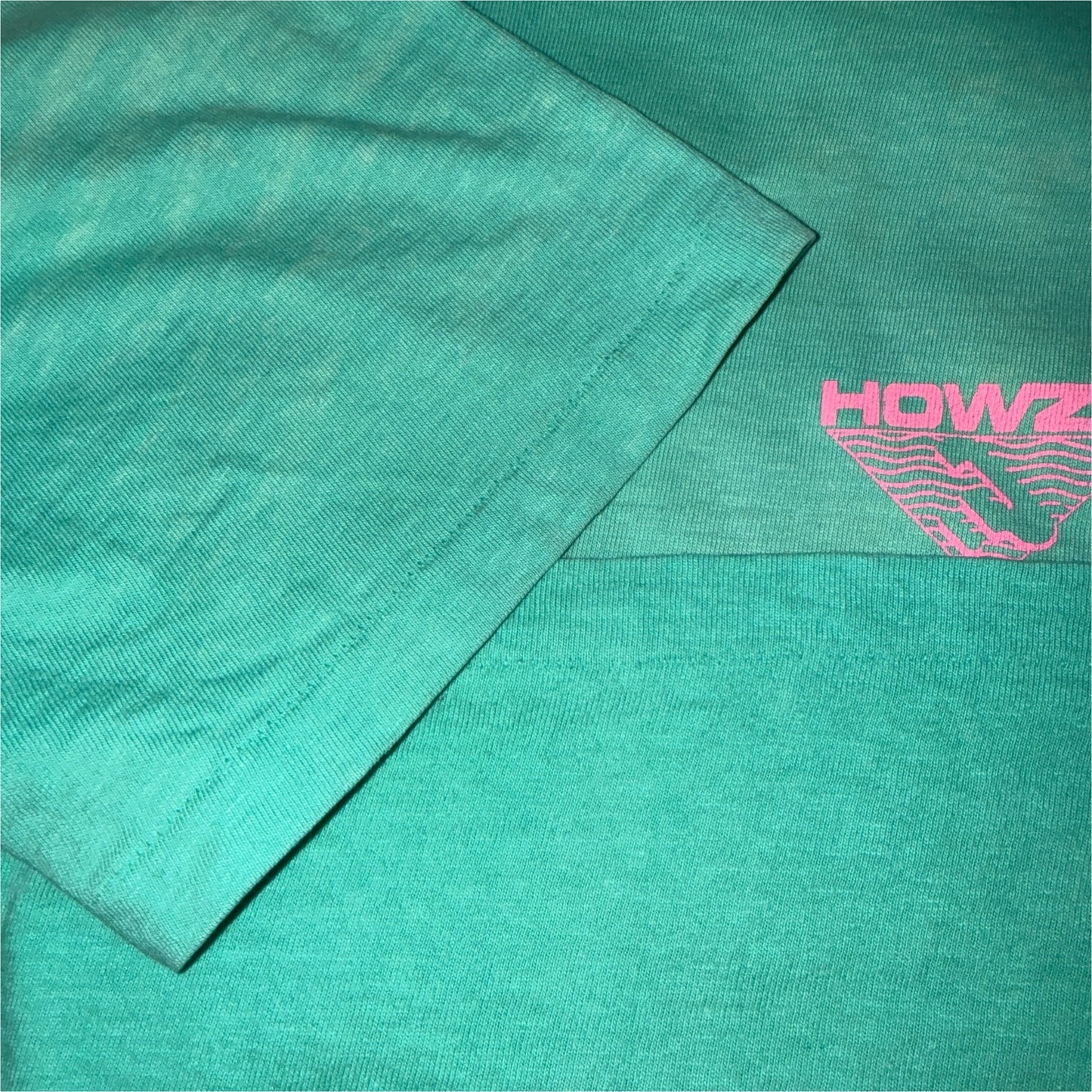 HOWZIT SAMURAI BEACH CLUB T-Shirt Size L