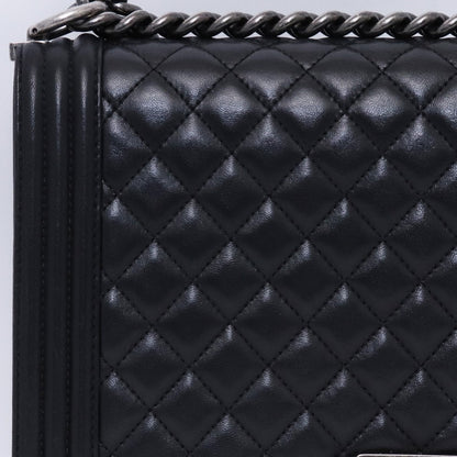 CHANEL BOY CHANEL Boy Chanel Bag Black Size L