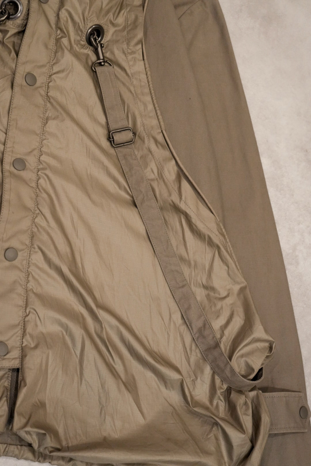 Final Home issei 00s 2000s multi pocket utility technical jacket Beige Size M