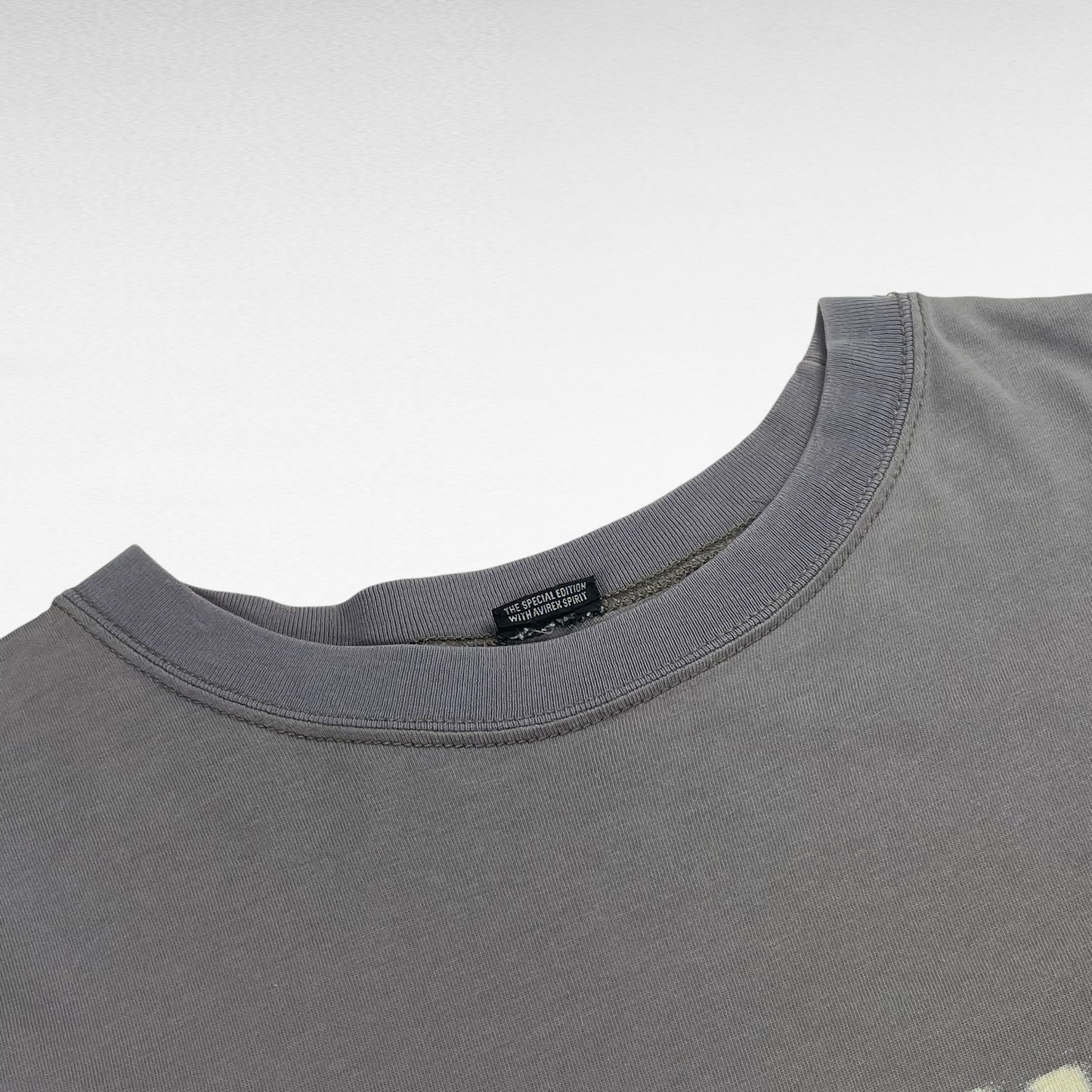 Avirex Short Sleeve T-Shirt Size M