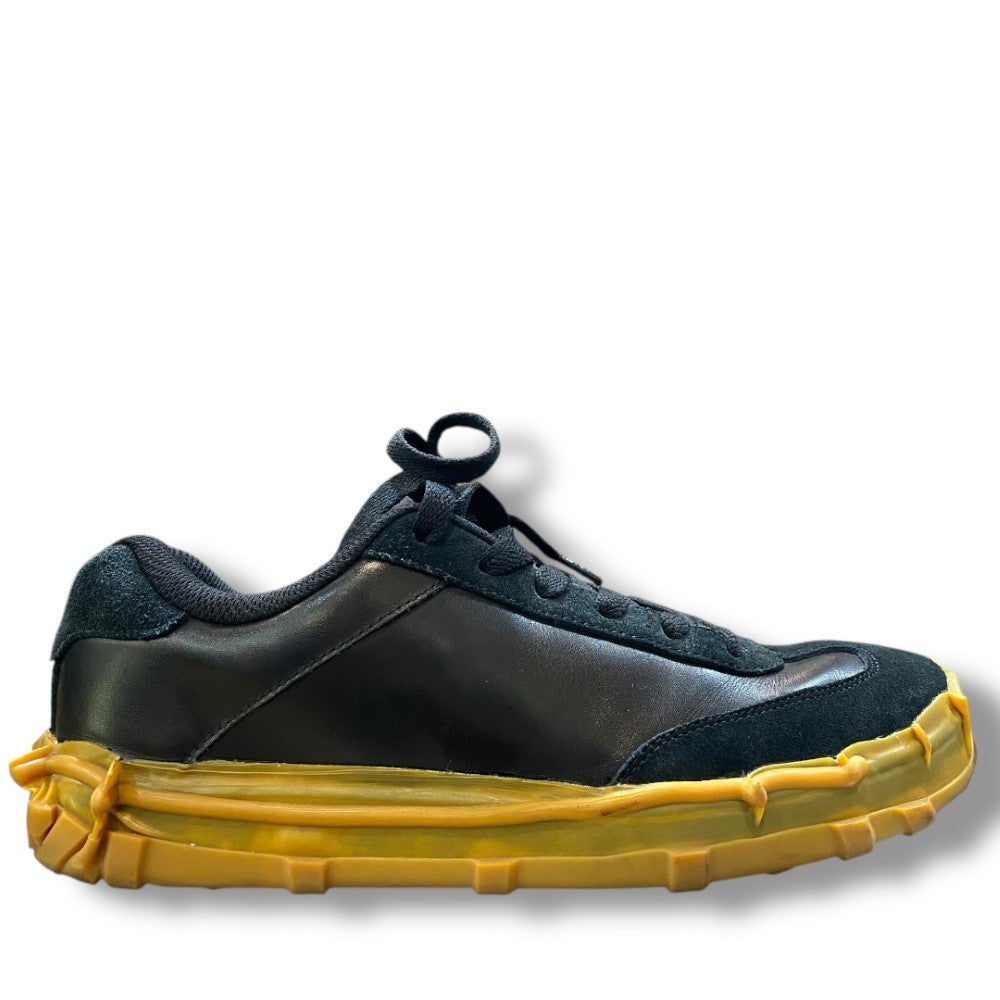 UN+BA T-Toe Sneakers Black Size 27cm
