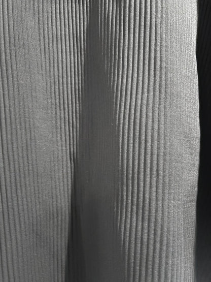 Issey Miyake 2011 me pleats circle design sleeveless poncho Black