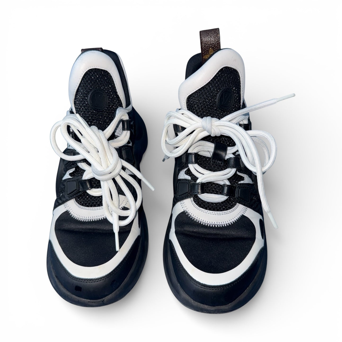 Louis Vuitton Sneakers Size 23.0